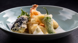 Friggere in immersione. 12 kg di verdure pastellate in 19 minuti.